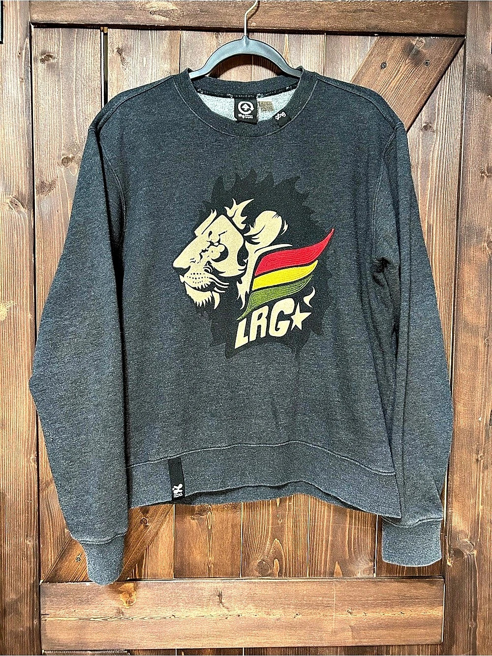 LRG Core Collection Graphic Sweatshirt in Black Size Medium